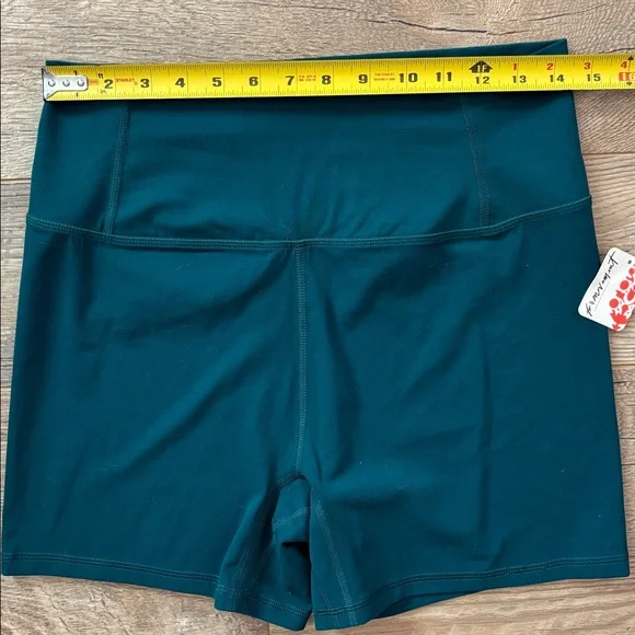 NWT FP Movement Women's Never Better Bike Shorts Evergreen Size XL Free People - Picture 3 of 6